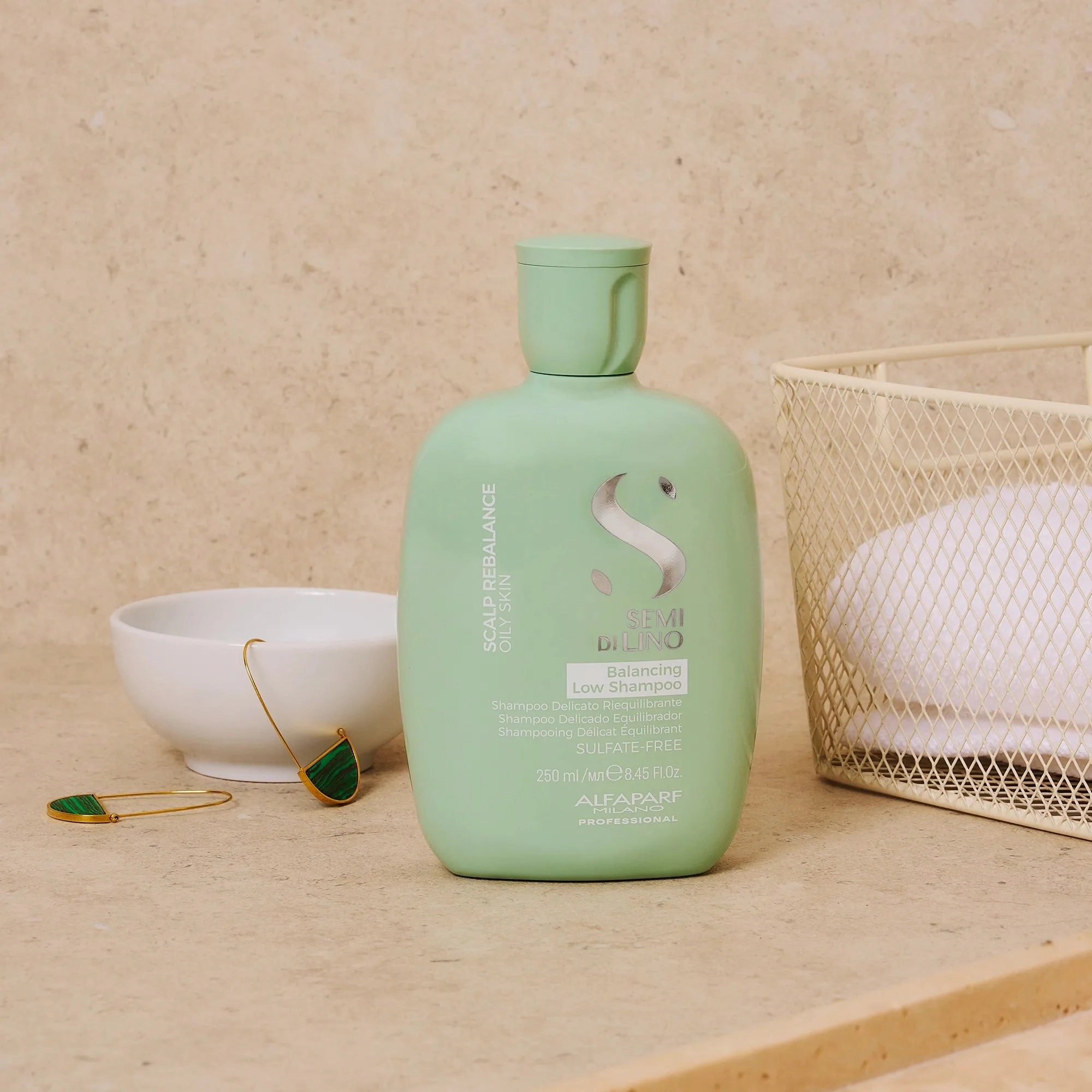 Alfaparf Milano Semi Di Lino Scalp Renew Energizing Low Shampoo For Hair Loss 250ML