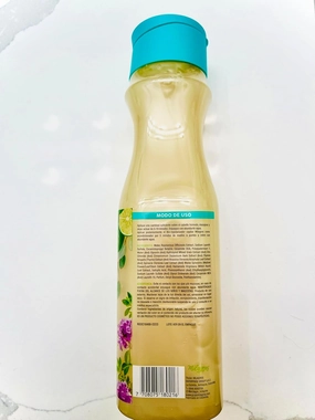 Anti-Dandruff Shampoo made in colombia