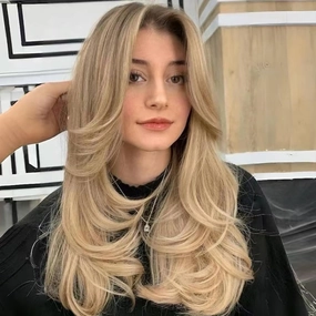 Golden Blonde Long Wavy Highlight Brown Layered Wig with Curtain Bangs for Black Women Synthetic Ombre Ash Brown Layered Wig Long Wavy Blonde Shaggy for Women 24inch (27H613)