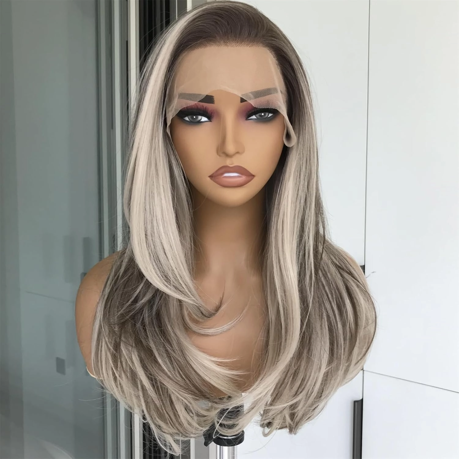 Highlight Blonde Lace Front Wig 13x4 Natural Straight Wave Synthetic Lace Wigs for Women Ash Platinum Blonde Balayage 150% Density Pre plucked Hairline Party Dairly Use Medium Length 20inches