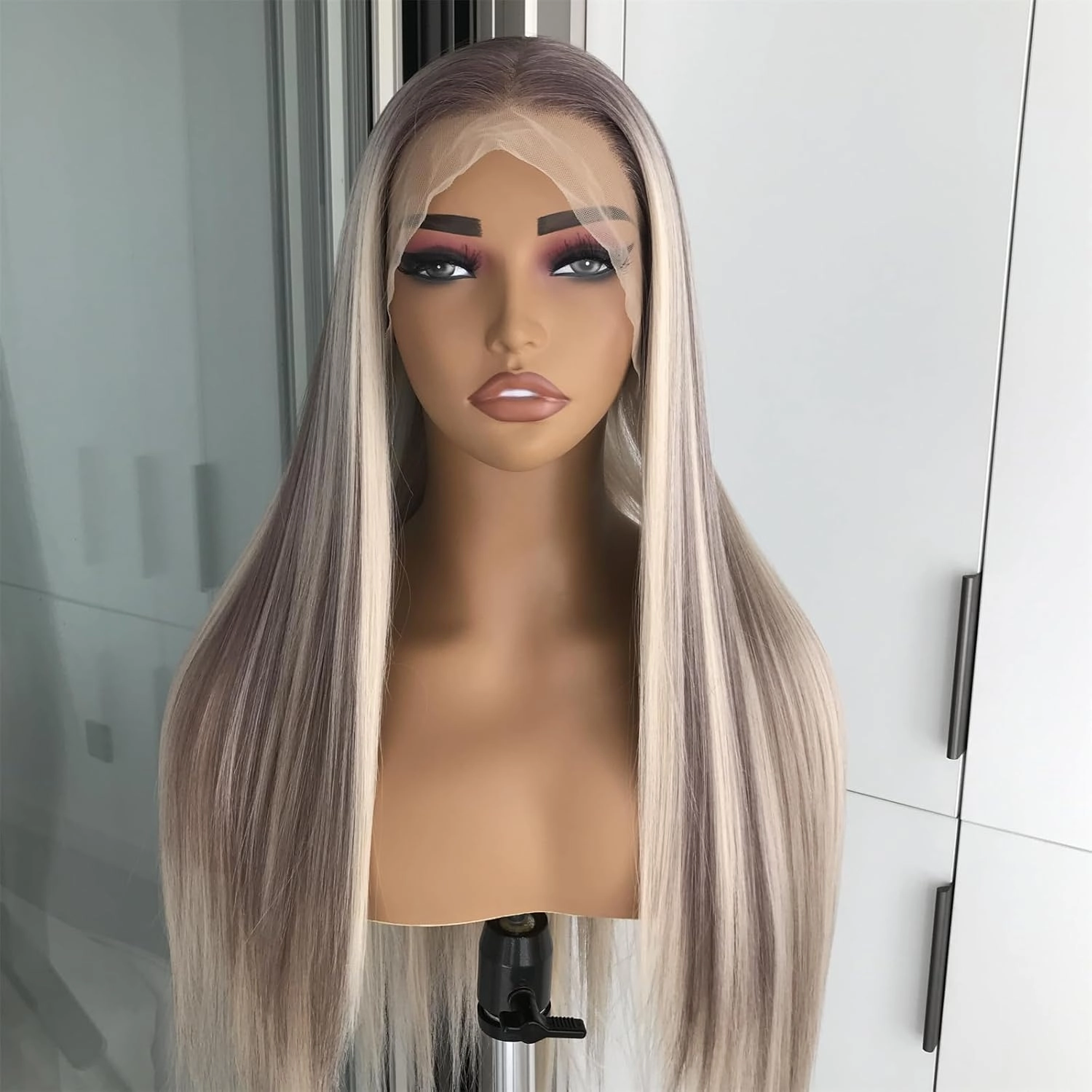 Highlight Blonde Long Straight Lace Front Wig for Women 13x4 Synthetic Lace Wigs Glueless Natural Look Synthetic Heat Resistant Fiber Wig for Daily Use 26inch