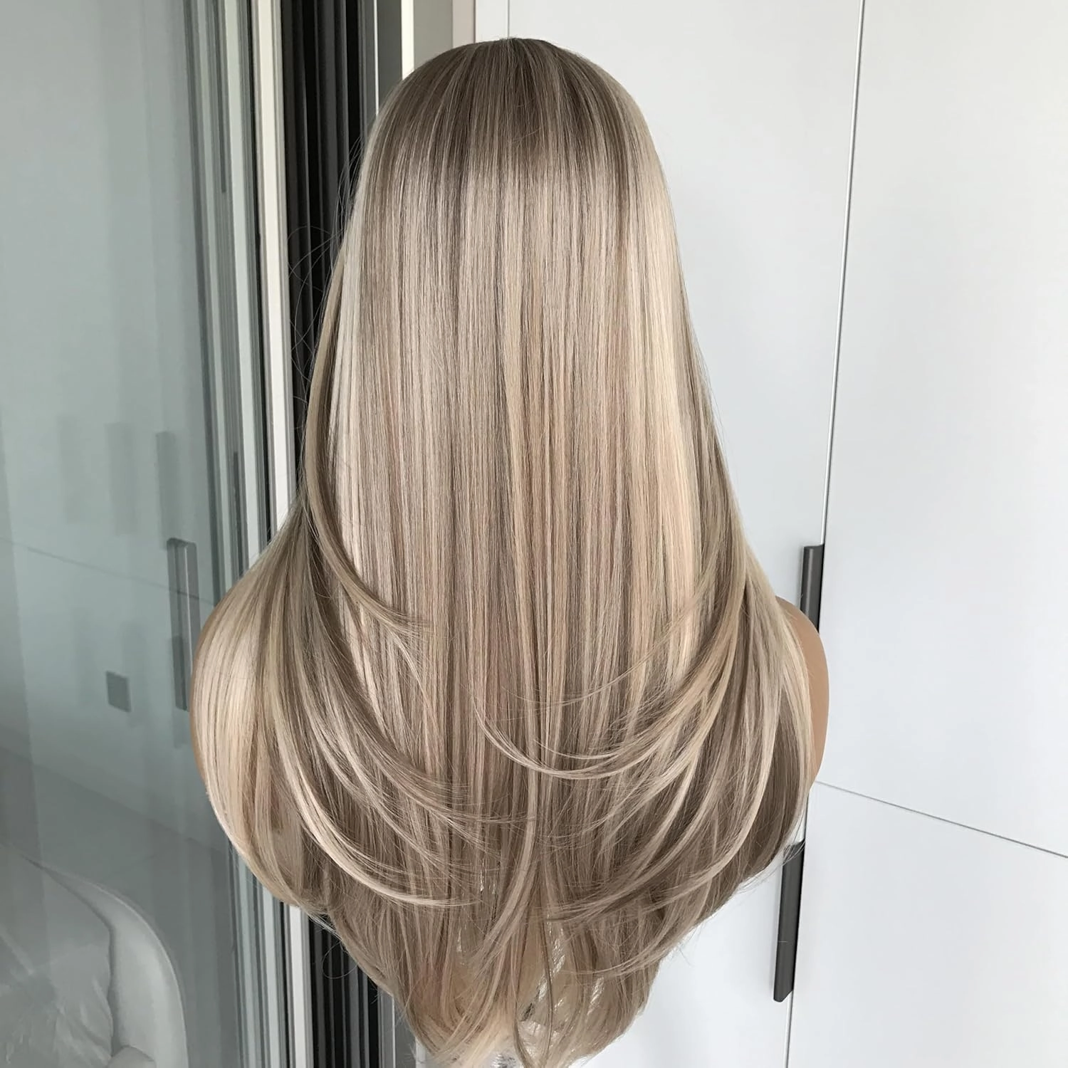 Honey Blonde Highlight Straight Lace Wig for Women Synthetic Lace Front Wig Ombre Brown Wig long Layered Yaki Straight Wig Pre plucked Frontal Wig for Daily 22Inch