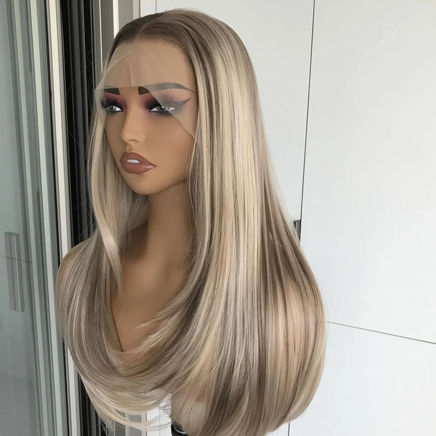 Honey Blonde Highlight Straight Lace Wig for Women Synthetic Lace Front Wig Ombre Brown Wig long Layered Yaki Straight Wig Pre plucked Frontal Wig for Daily 22Inch