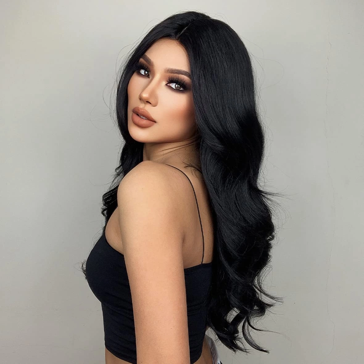 Long Black Wigs for Women Girls Long Black Wig Middle Part Curly Wavy Wig Heat Resistant Synthetic Wigs for Cosplay Costume Party