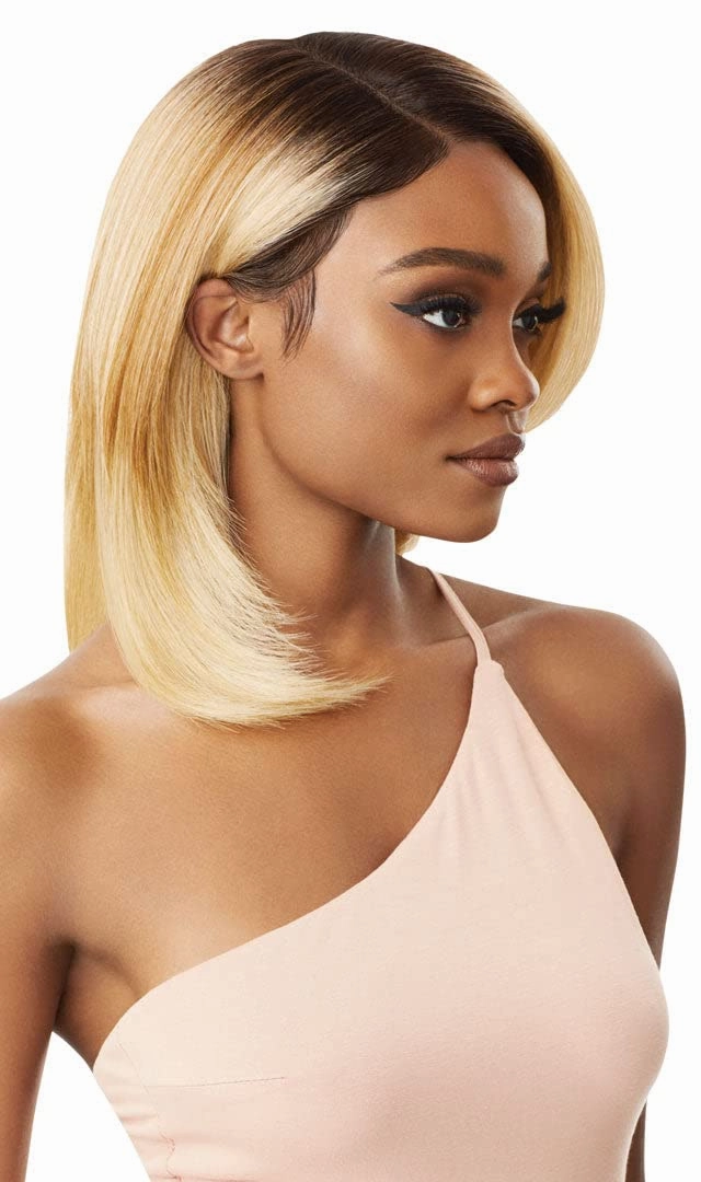 Outre Synthetic Melted Hairline Swiss Lace Front Wig - SABRINA (DR2/CINSP)