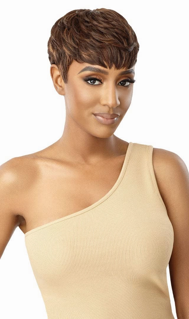 Outre Wigpop Full Wig LACEY (1)