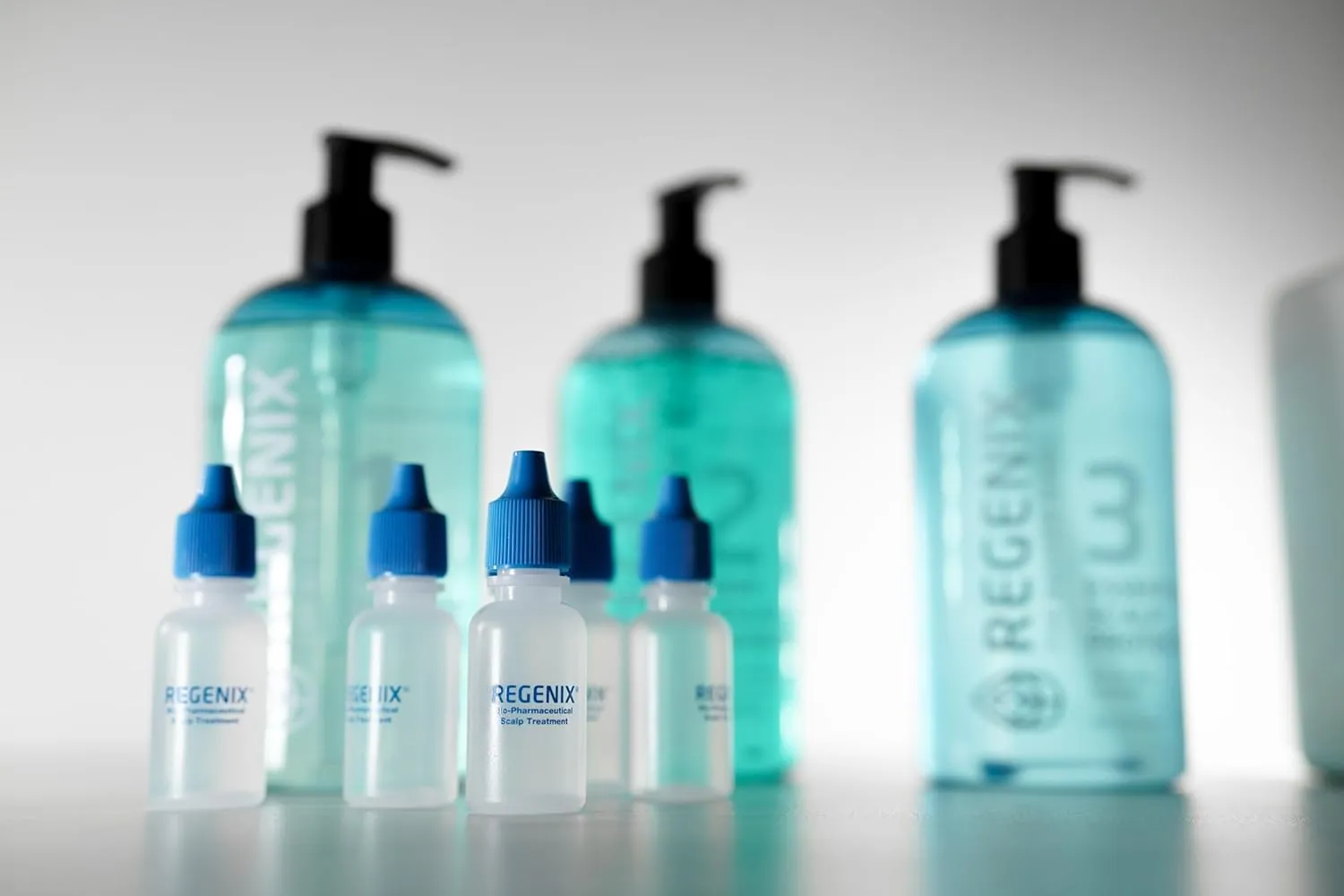 Regenix Starter Kit to Treat Hair Loss 30 Day Supply, Shampoo   Deep Follicle Cleanser   Scalp Protectant   Treatment Vials, Free Hair Microanalysis