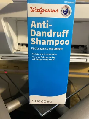 WALGREENS Dandruff Shampoo DRY Itchy Scalp 7 OZ, 1 Ounce (Pack of 1), White