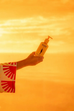 Wonder Valley Sandalwood Yuzu Shampoo